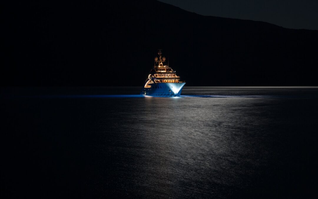 yaxht-super-yacht-mega-yacht-yacht-ace-yacht-mega-yacht-super-yacht-night-lights-sea-mountain